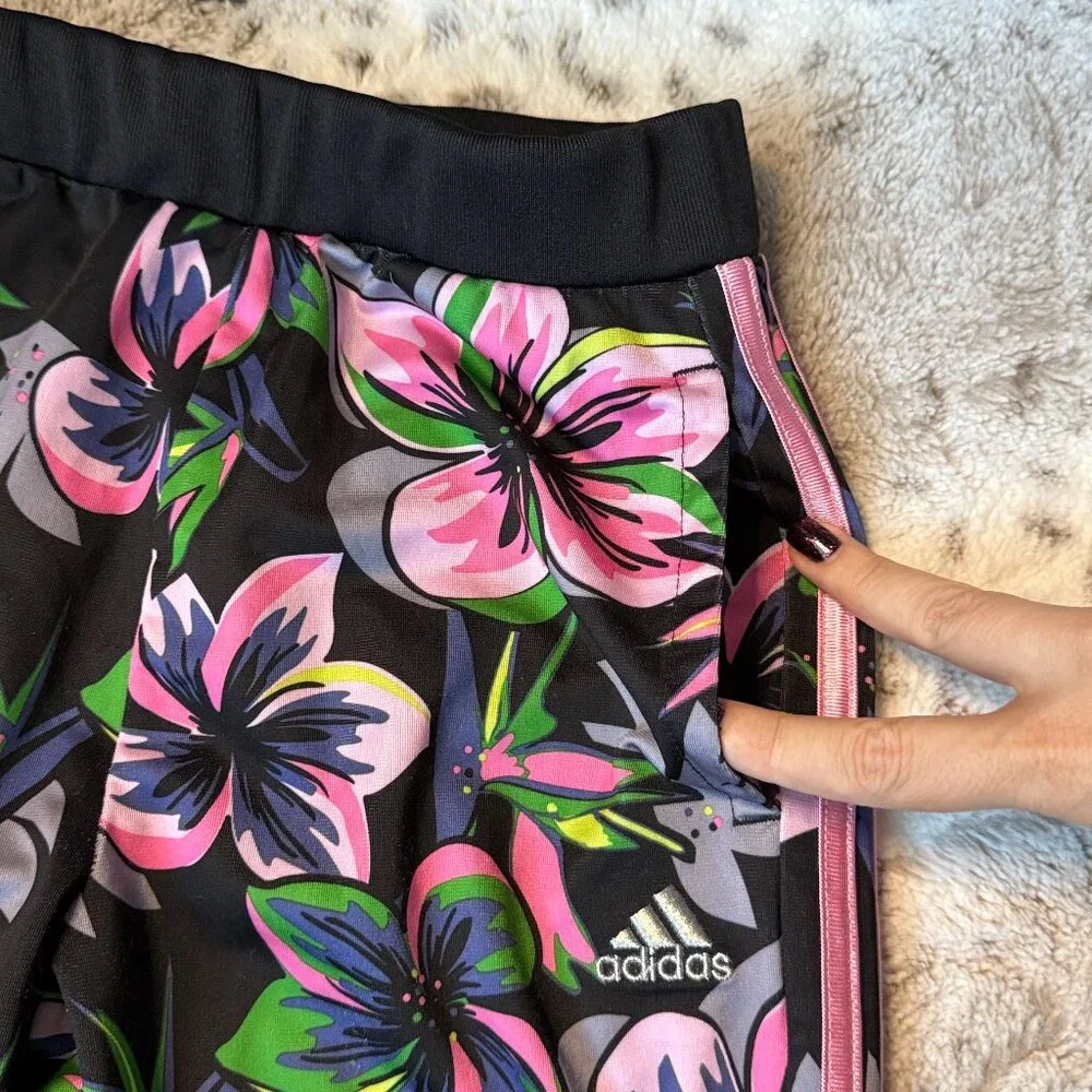 Adidas bright floral joggers girls size 14 sporty athletic activewear barbiecore
